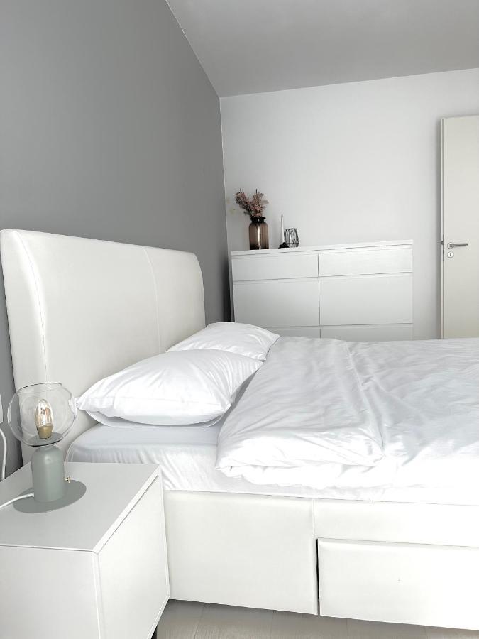 Room44 - Apartment Брашов Экстерьер фото